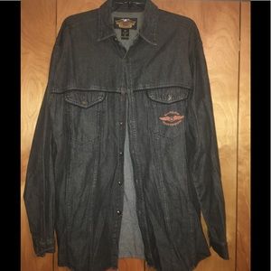 Harley Davidson Black denim shirt. XL